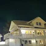 Sentrumsnaer Sokkelleilighet * Bardu