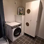 Sentrumsnaer Sokkelleilighet